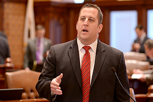 How Illinois is cracking down on cyerberbullying